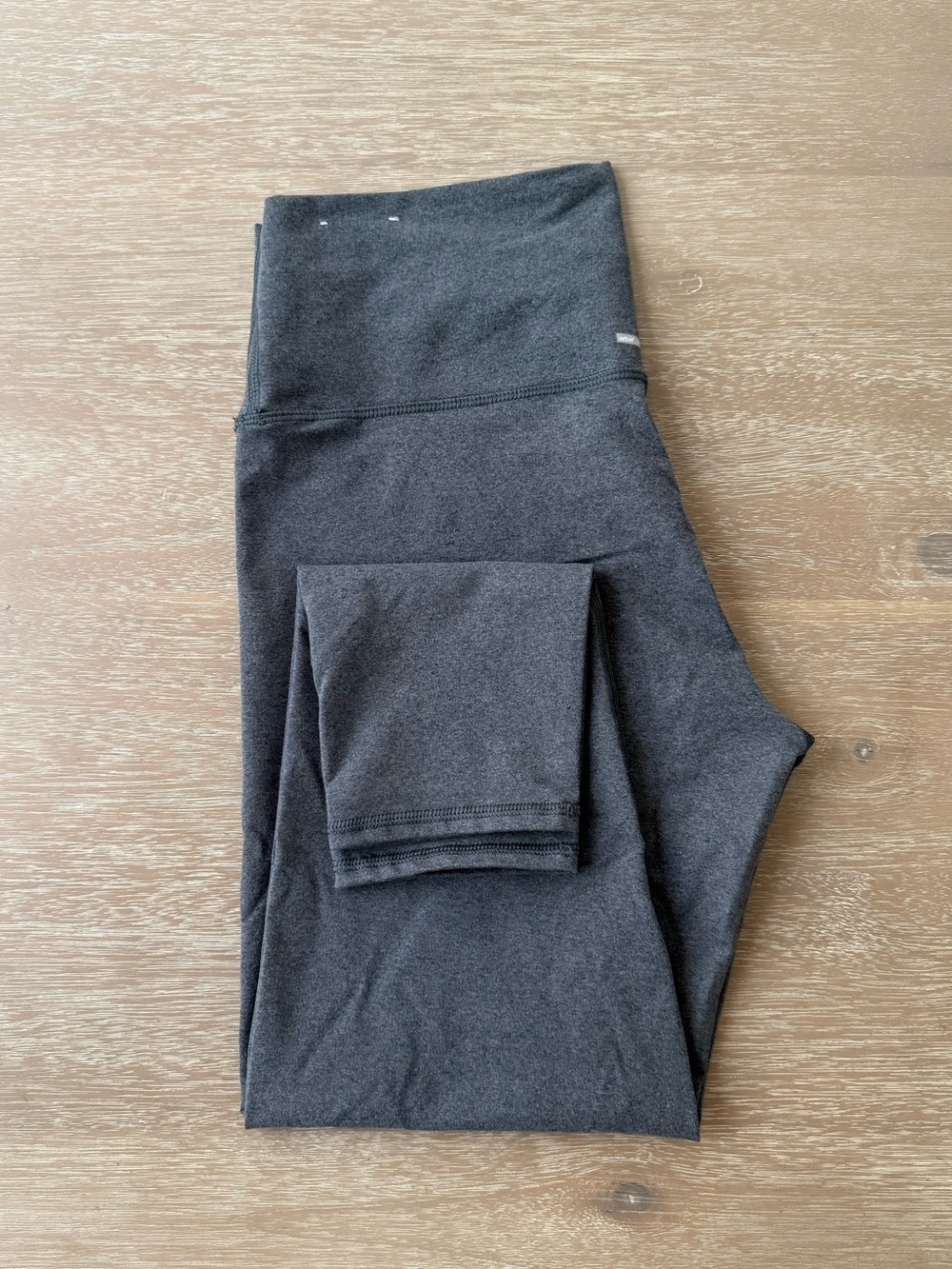 aerie Ankle Length Activewear Leggings | L